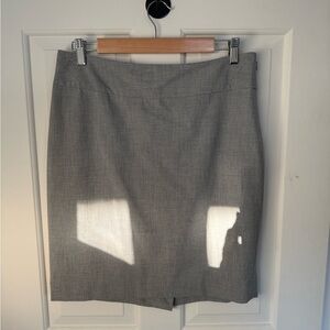 The Limited Classic Gray Pencil Skirt